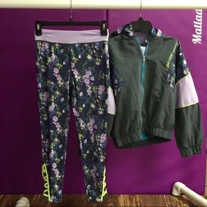 *NEVER WORN* Athletic Floral Jacket+Leggings